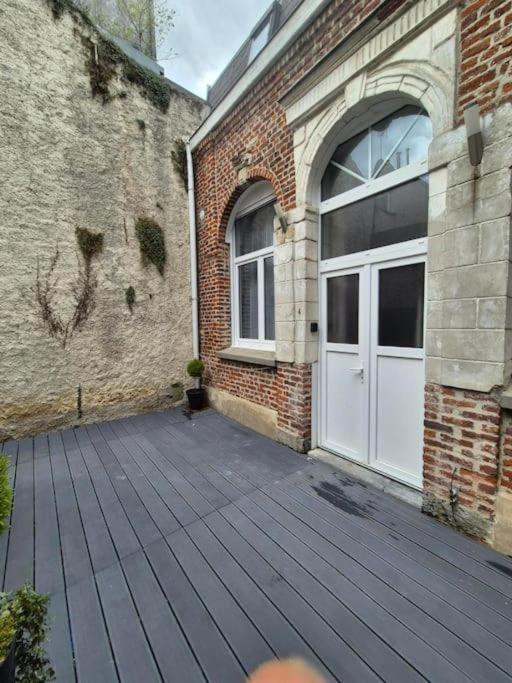 Valscosy Parking - Activites Illegales Interdite Valenciennes Exterior foto